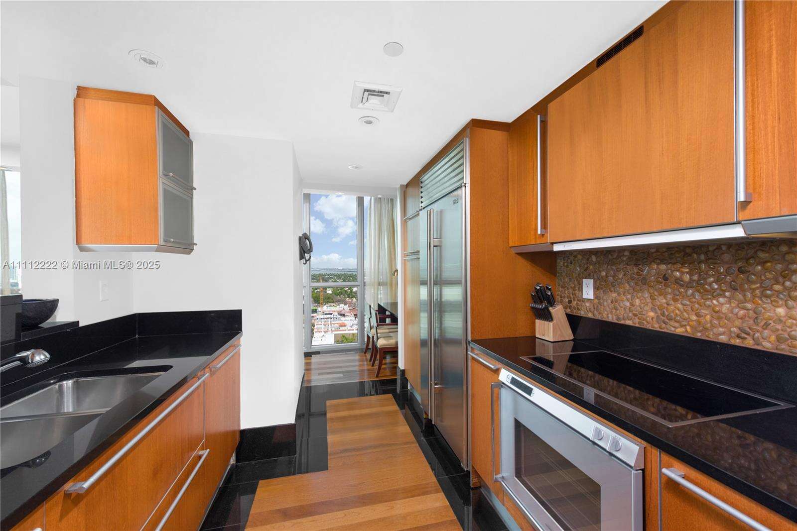 The Setai Unit #2402 | Picture 4
