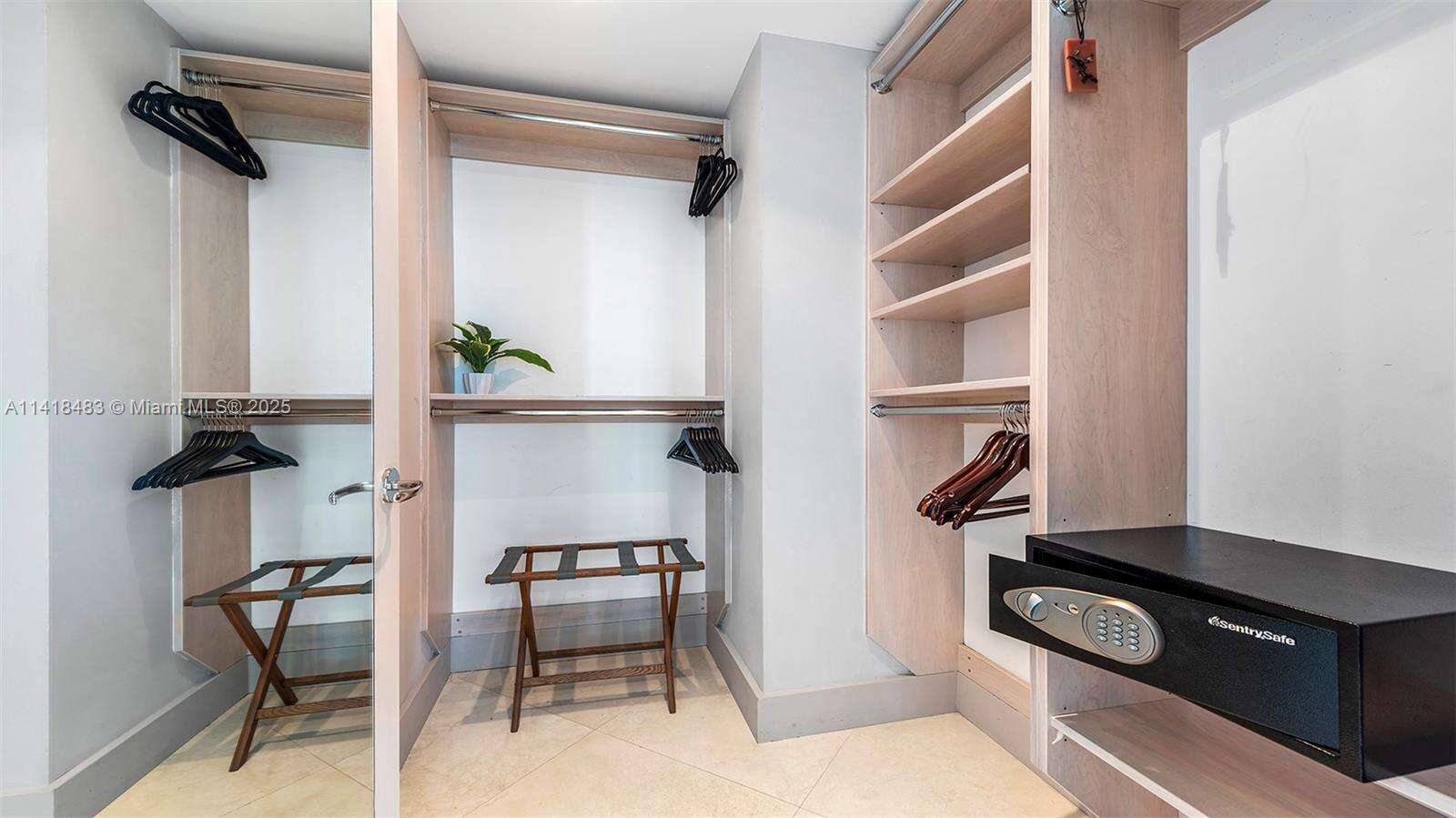 The Setai Unit #2102 | Picture 22