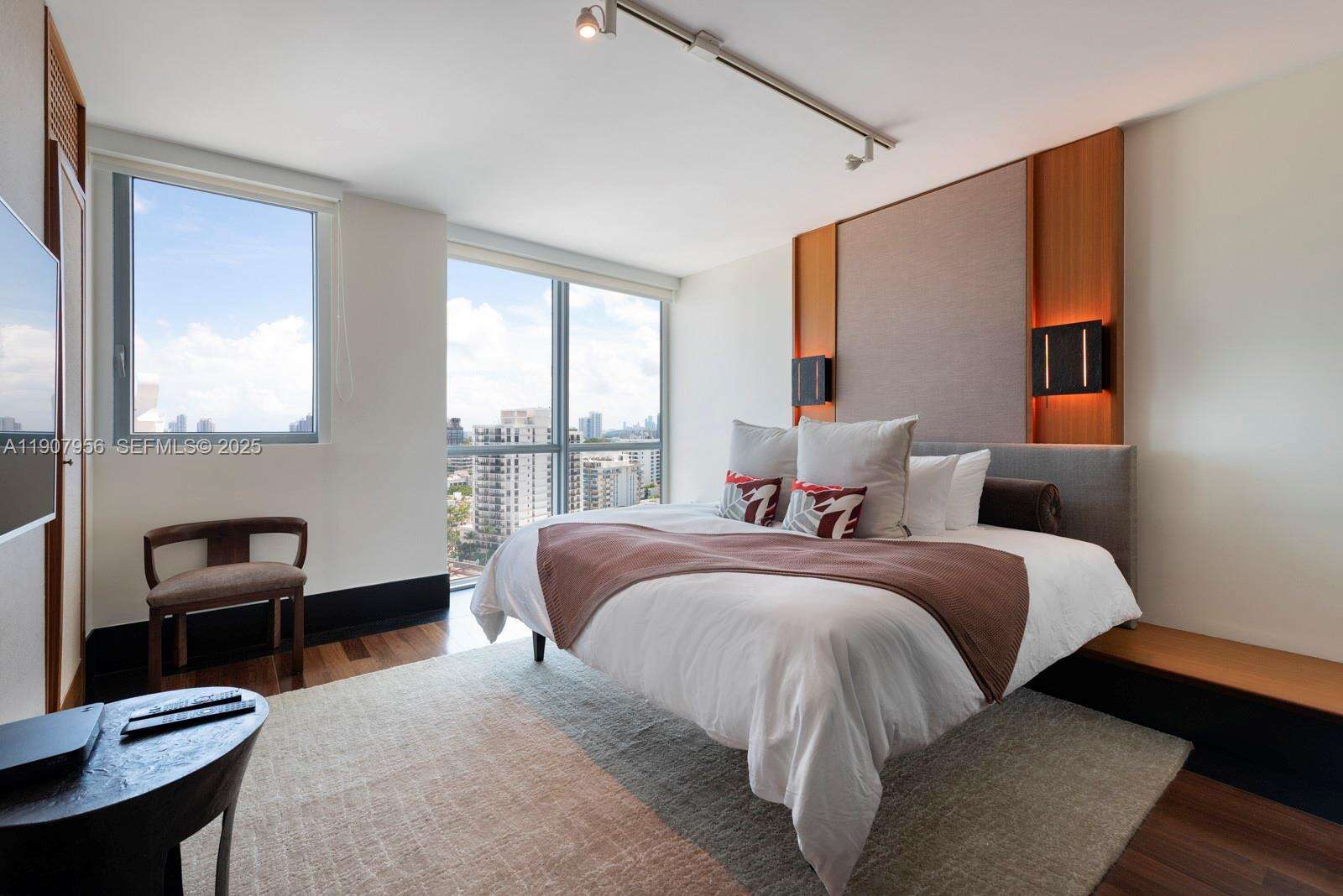 The Setai Unit #2004 | Picture 11