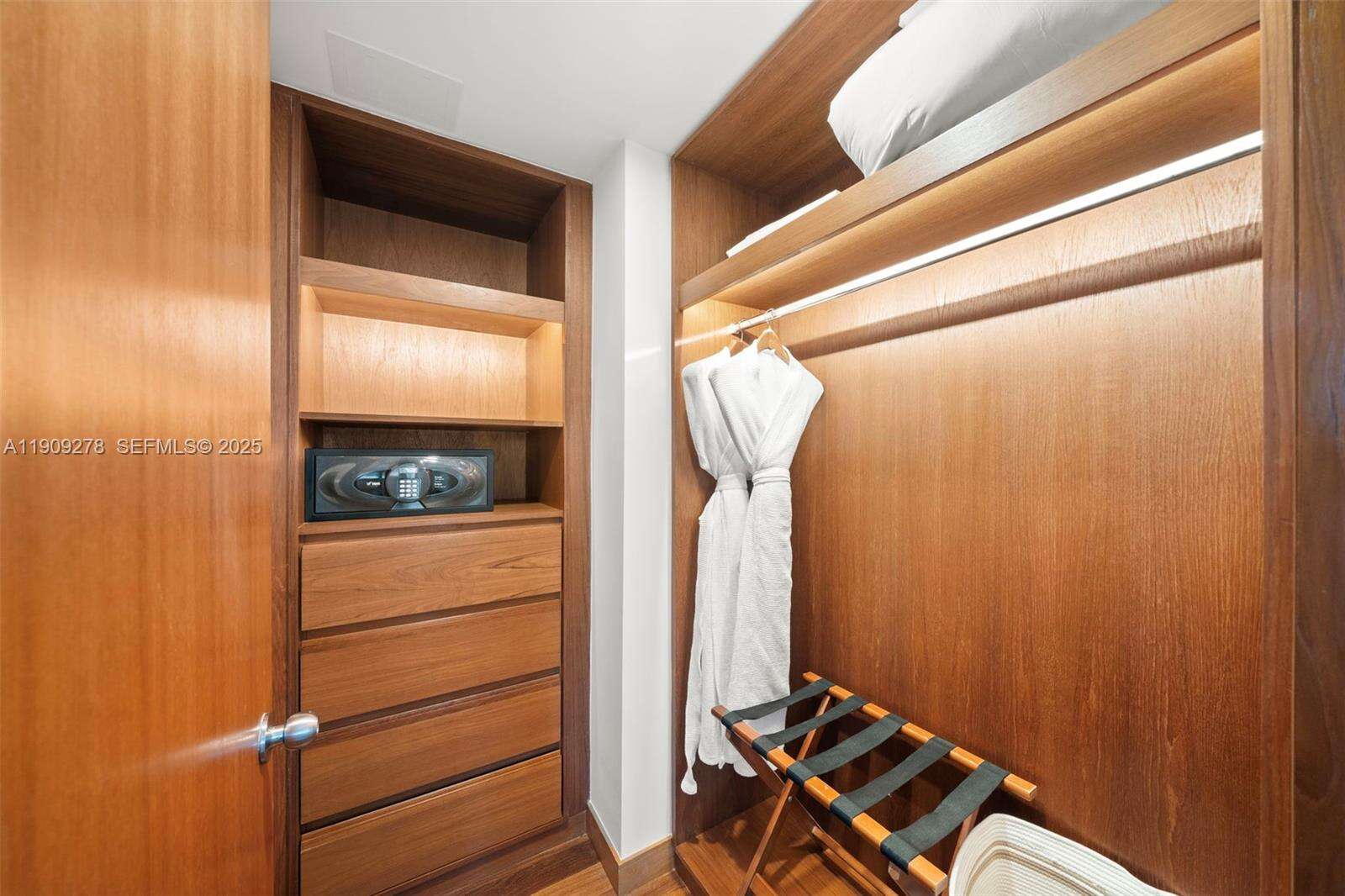 The Setai Unit #3202 | Picture 32