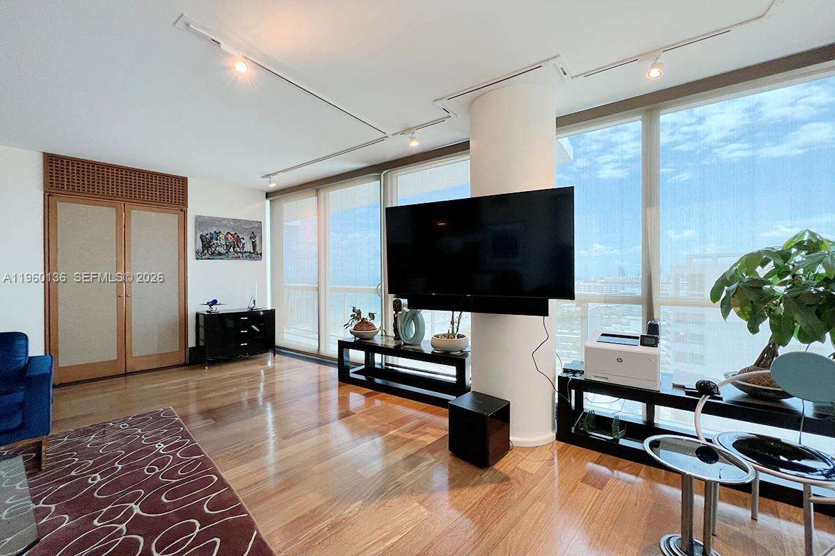 The Setai Unit #2506 | Picture 6